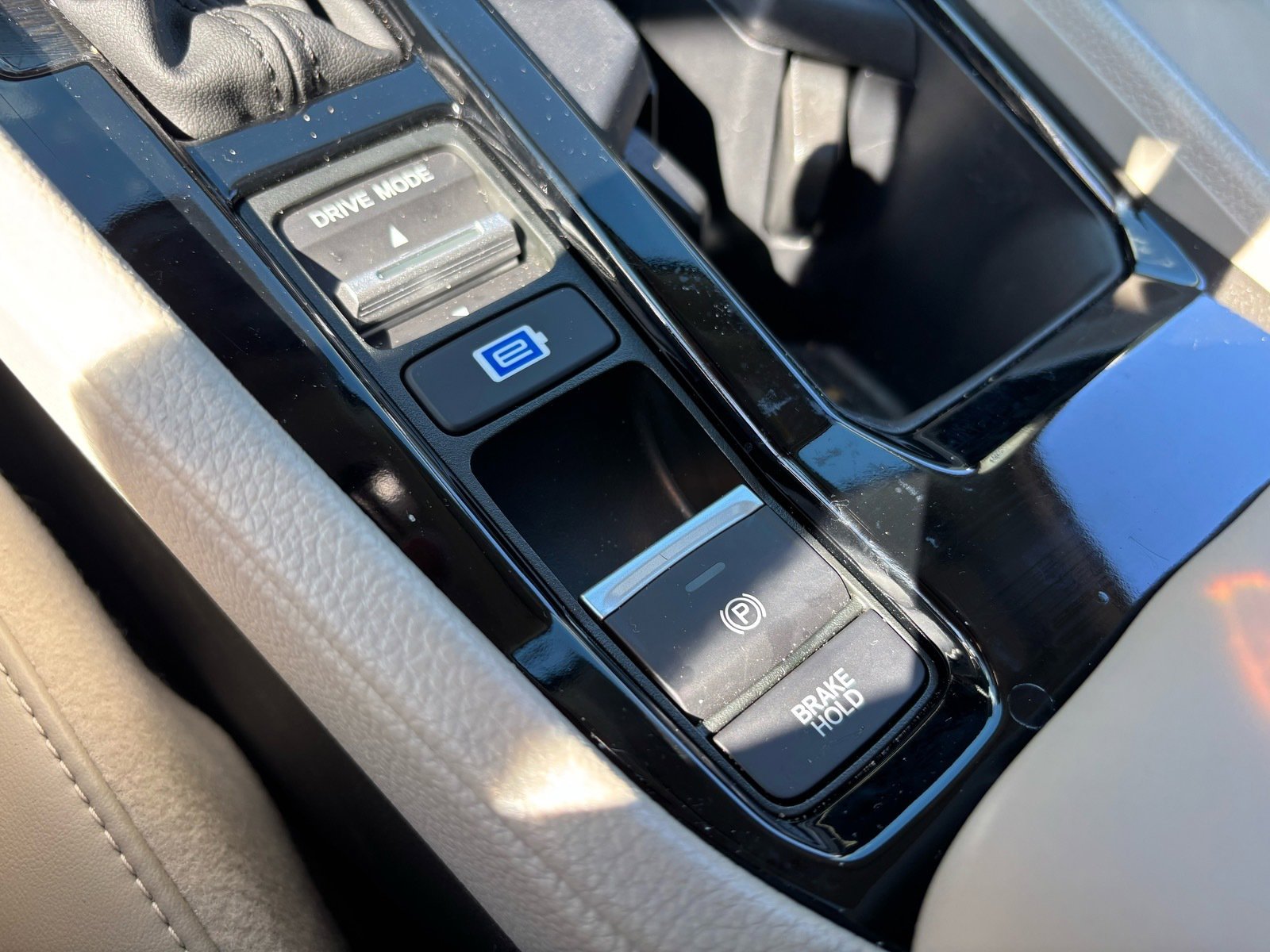 Certified 2025 Honda Accord EX-L image 25