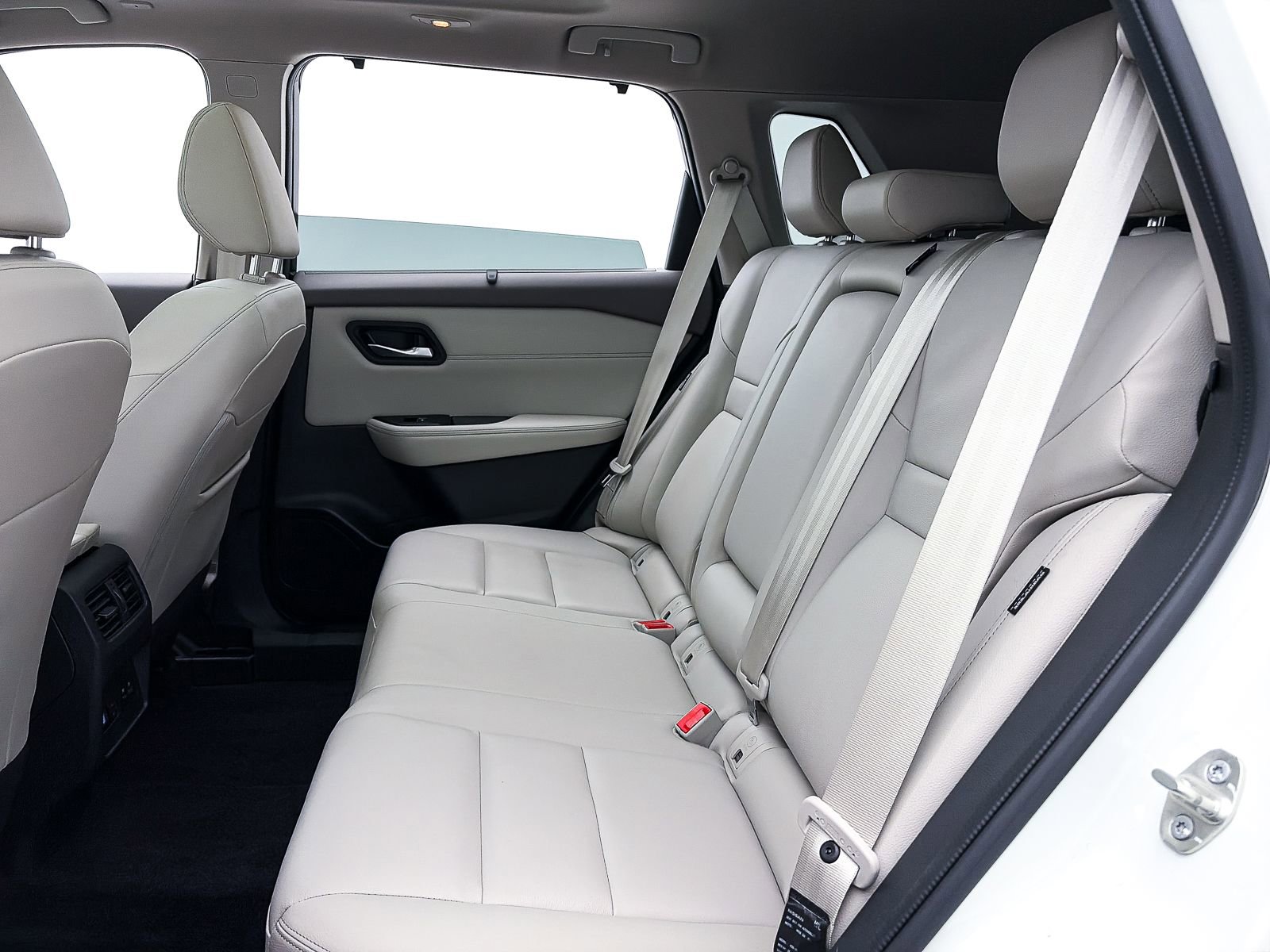 Used 2023 Nissan Rogue SL w/ SL Premium Package image 41