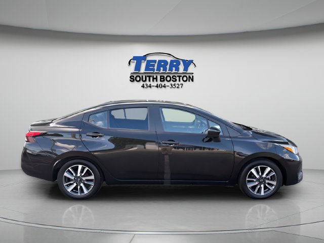 Used 2023 Nissan Versa SV FWD image 1