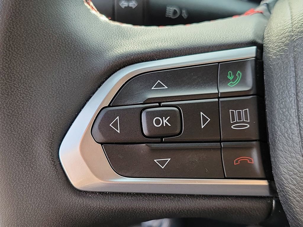 Used 2023 Jeep Compass Trailhawk w/ Trailhawk Elite Group image 5