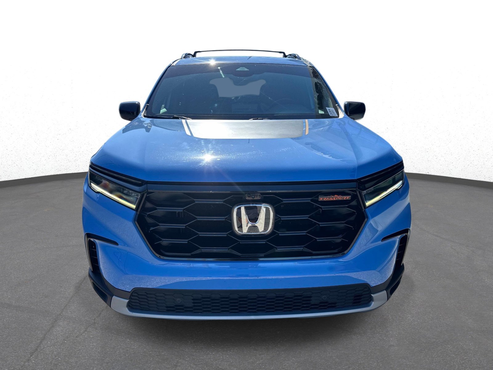 Used 2023 Honda Pilot TrailSport image 8