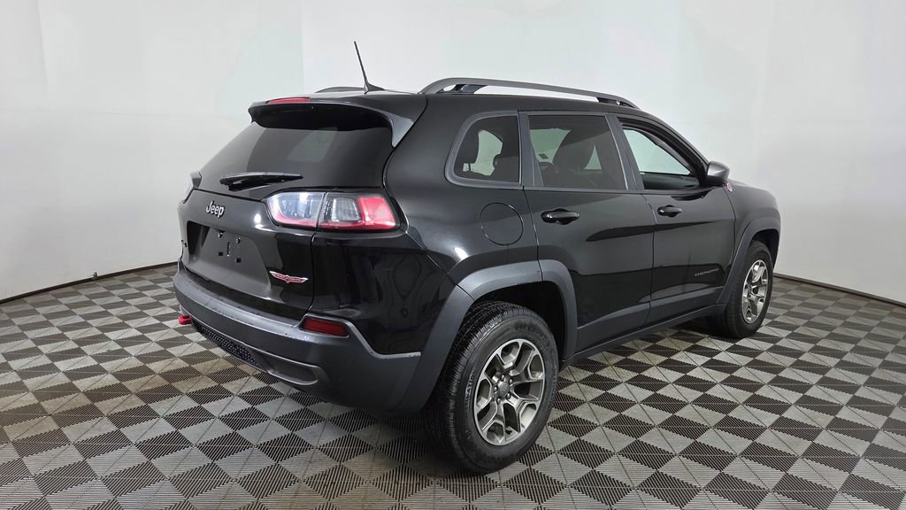 Used 2020 Jeep Cherokee Trailhawk AWD/4WD image 12
