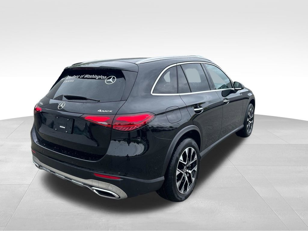 Used 2026 Mercedes-Benz GLC 350e 4MATIC image 5