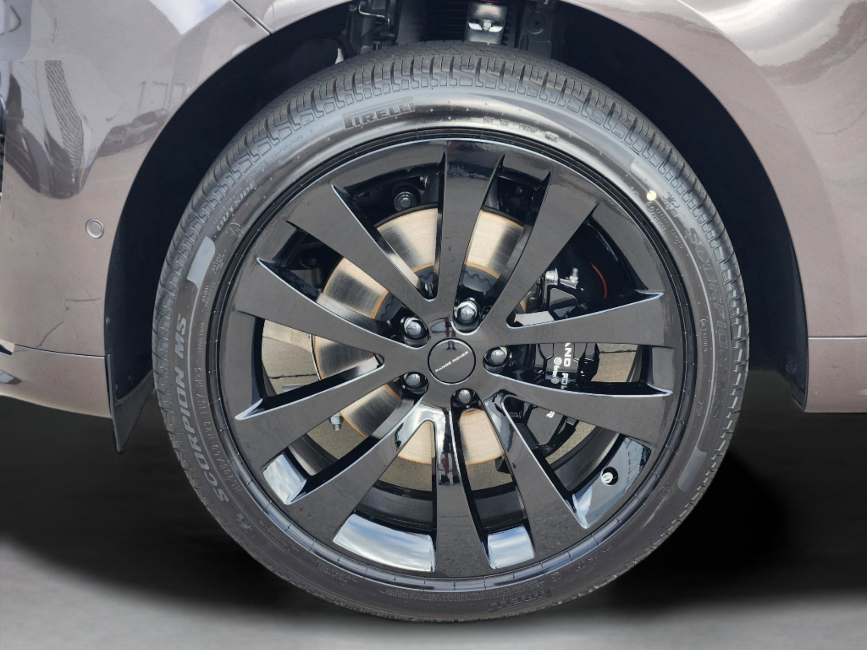 New 2026 Land Rover Range Rover Sport Dynamic SE image 32