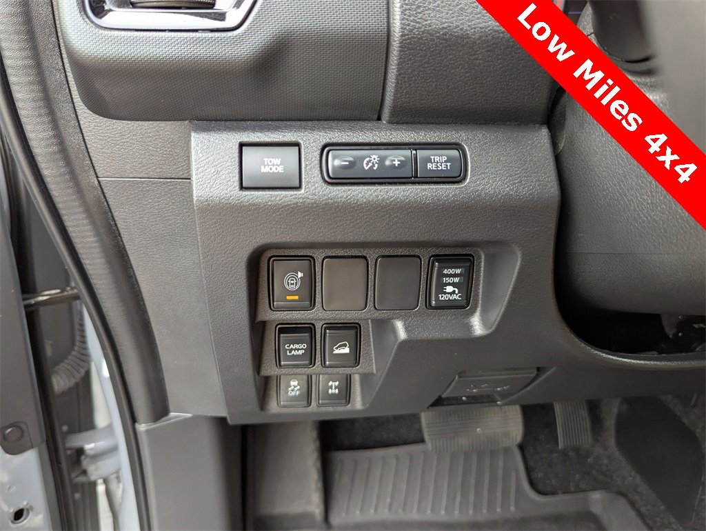 Used 2023 Nissan Frontier PRO-4X w/ Pro Convenience Package image 23