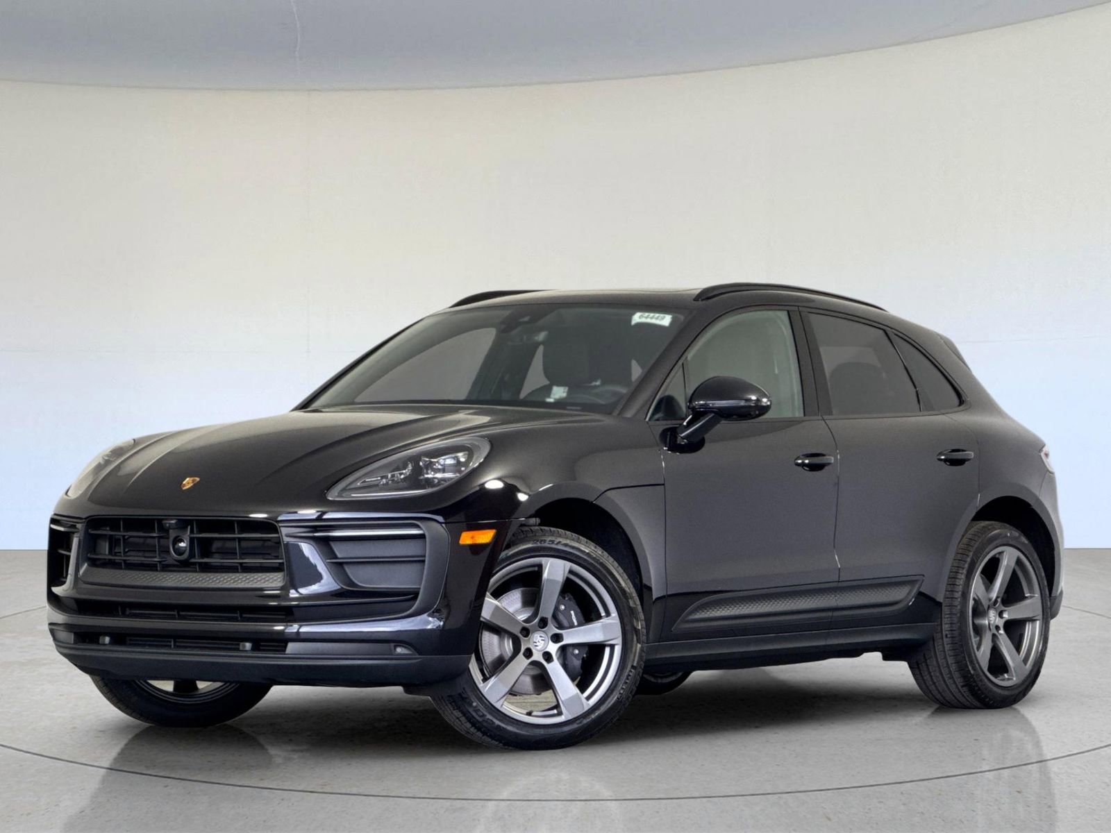 New 2026 Porsche Macan AWD/4WD image 1