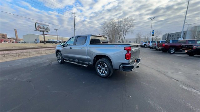 Used 2023 Chevrolet Silverado 1500 LT image 6