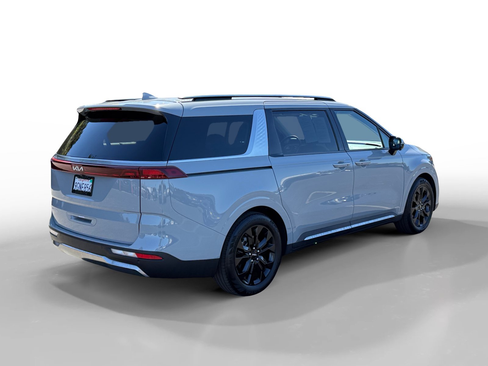 Used 2024 Kia Carnival SX FWD image 5