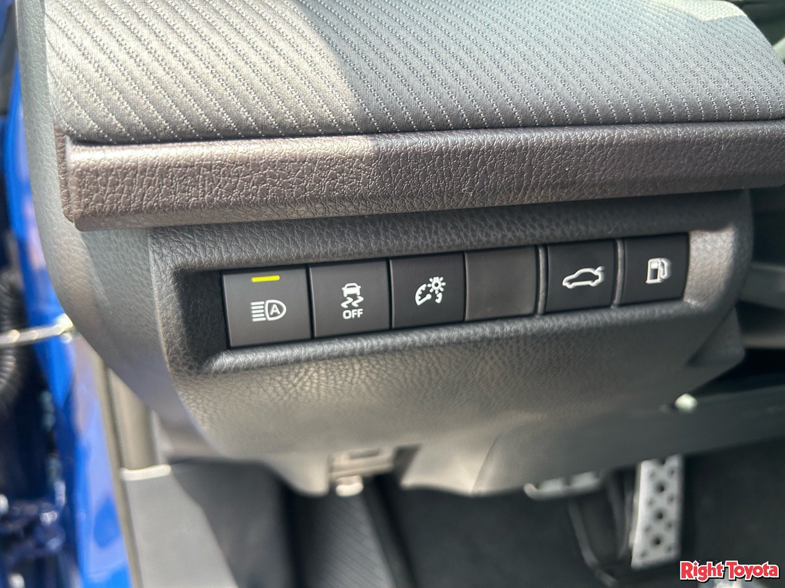 New 2026 Toyota Camry SE FWD image 29