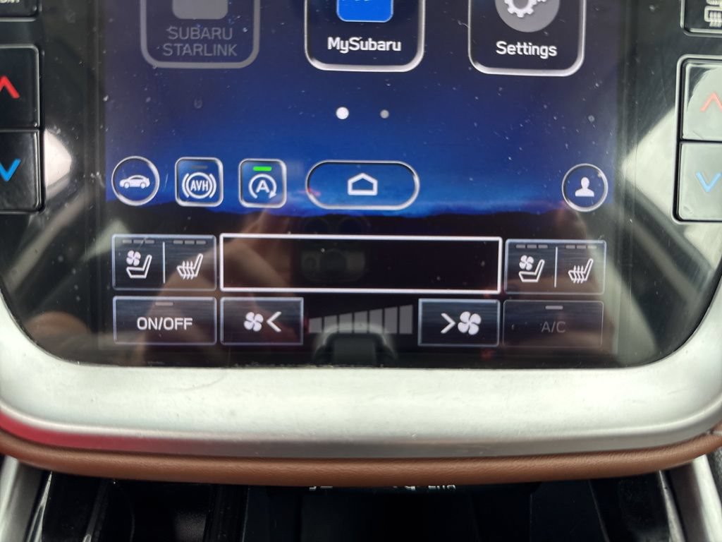 Used 2022 Subaru Outback Touring XT AWD/4WD image 8