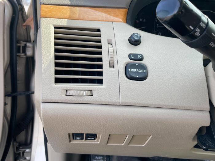 Used 2007 Toyota Avalon Limited image 35