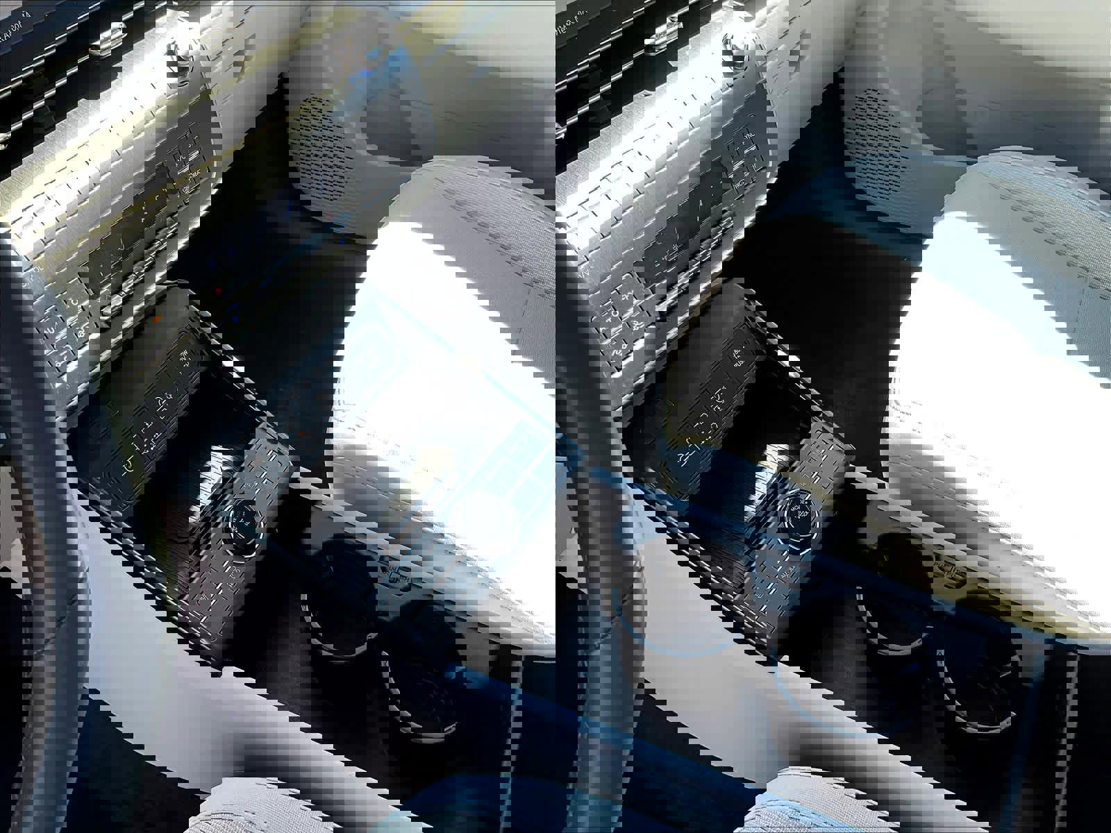 Used 2024 Hyundai Kona SEL w/ Convenience Package image 20