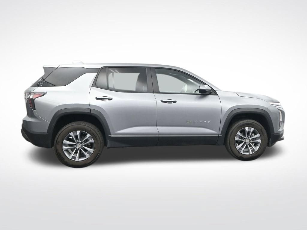 Used 2025 Chevrolet Equinox LT FWD image 6