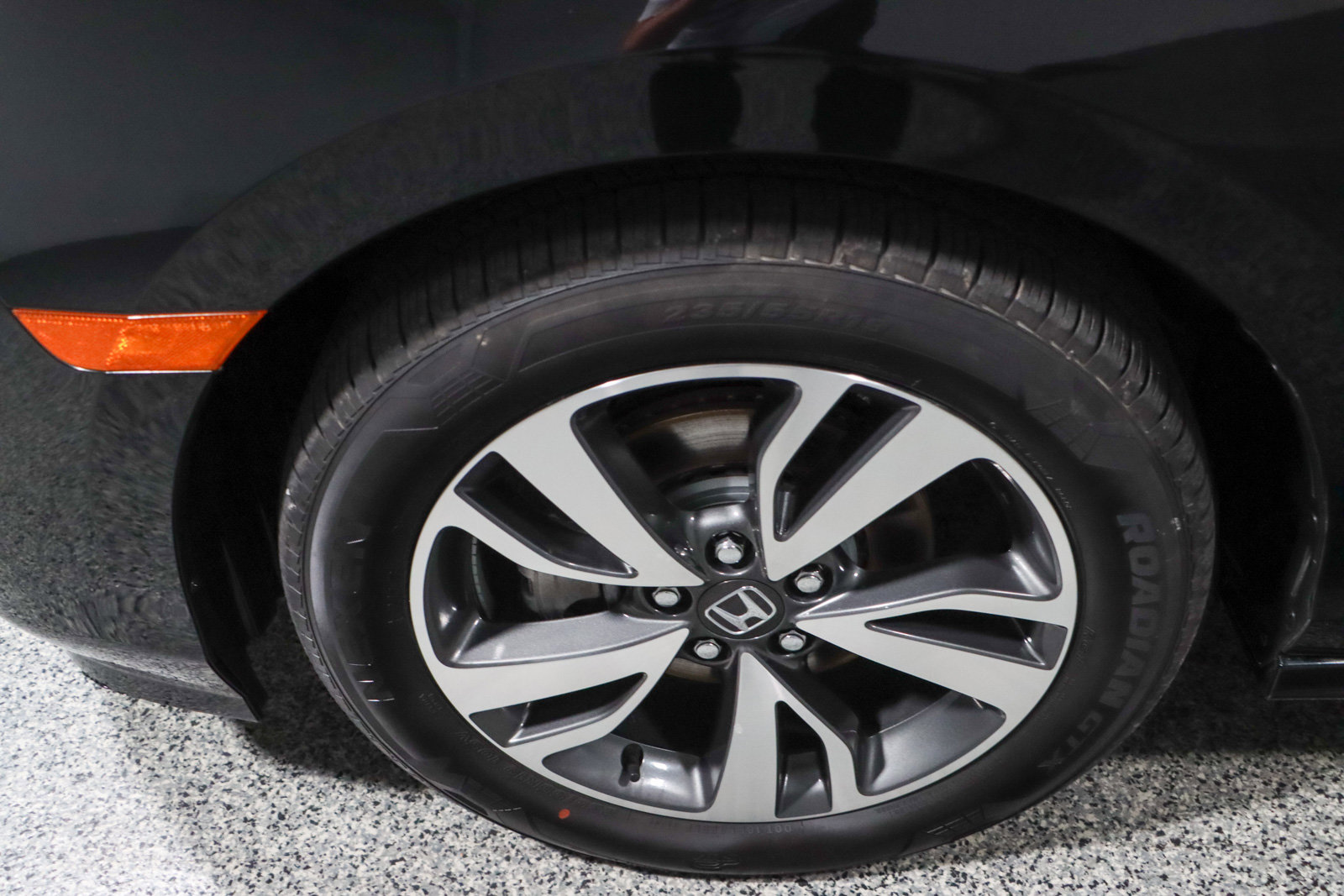 Used 2023 Honda Odyssey Touring image 11