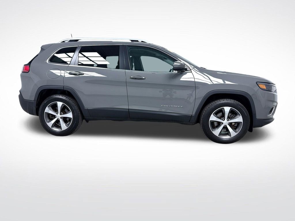 Used 2020 Jeep Cherokee Limited image 10