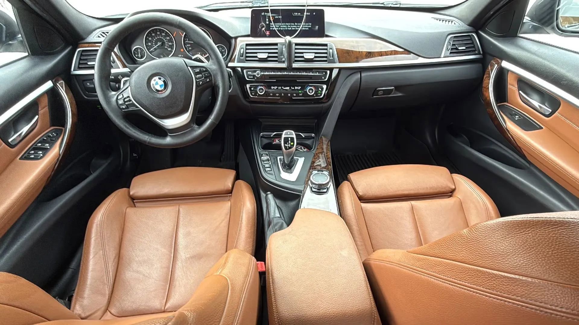 Used 2016 BMW 328i xDrive Sedan image 28