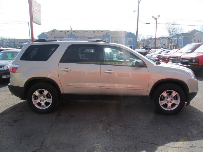 Used 2012 GMC Acadia SLE FWD image 2