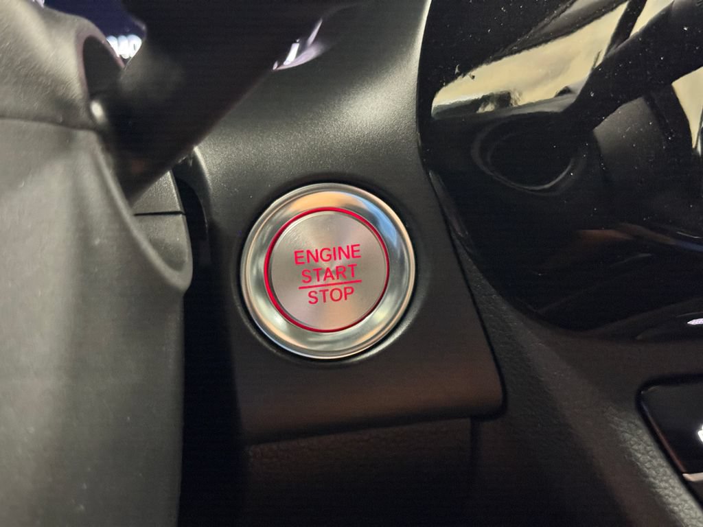 Used 2025 Acura ADX AWD image 31