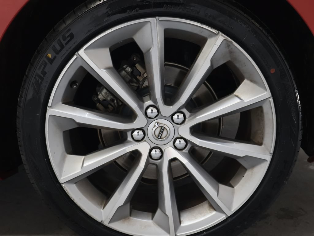 Used 2019 Volvo S60 T5 Momentum w/ Premium Package FWD image 30