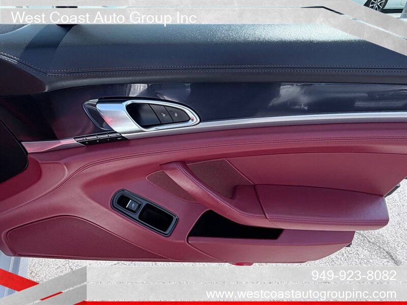 Used 2015 Porsche Panamera 4S AWD/4WD image 19
