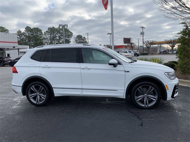 Used 2019 Volkswagen Tiguan SEL R-Line image 9
