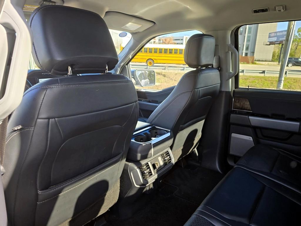 Used 2021 Ford F150 Lariat image 31