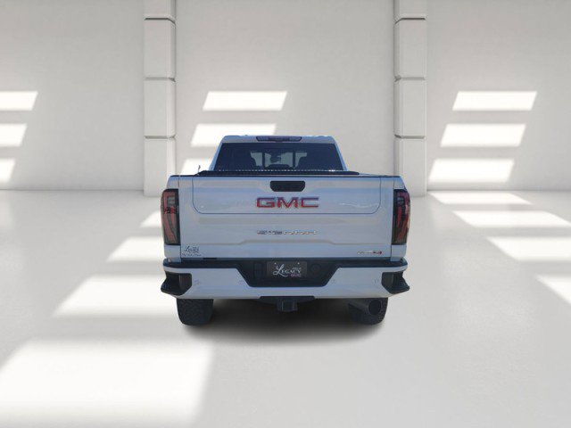 Used 2024 GMC Sierra 2500 AT4 w/ Technology Package image 6