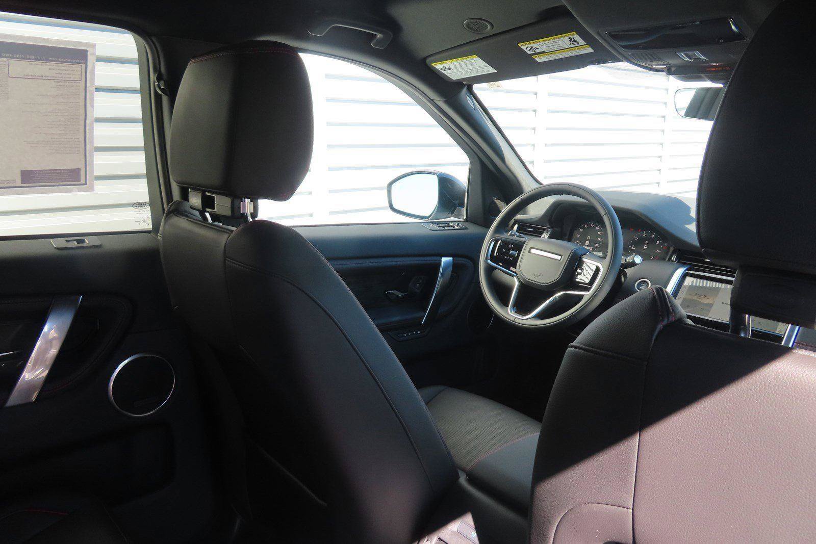 Used 2023 Land Rover Discovery Sport SE R-Dynamic AWD/4WD image 22