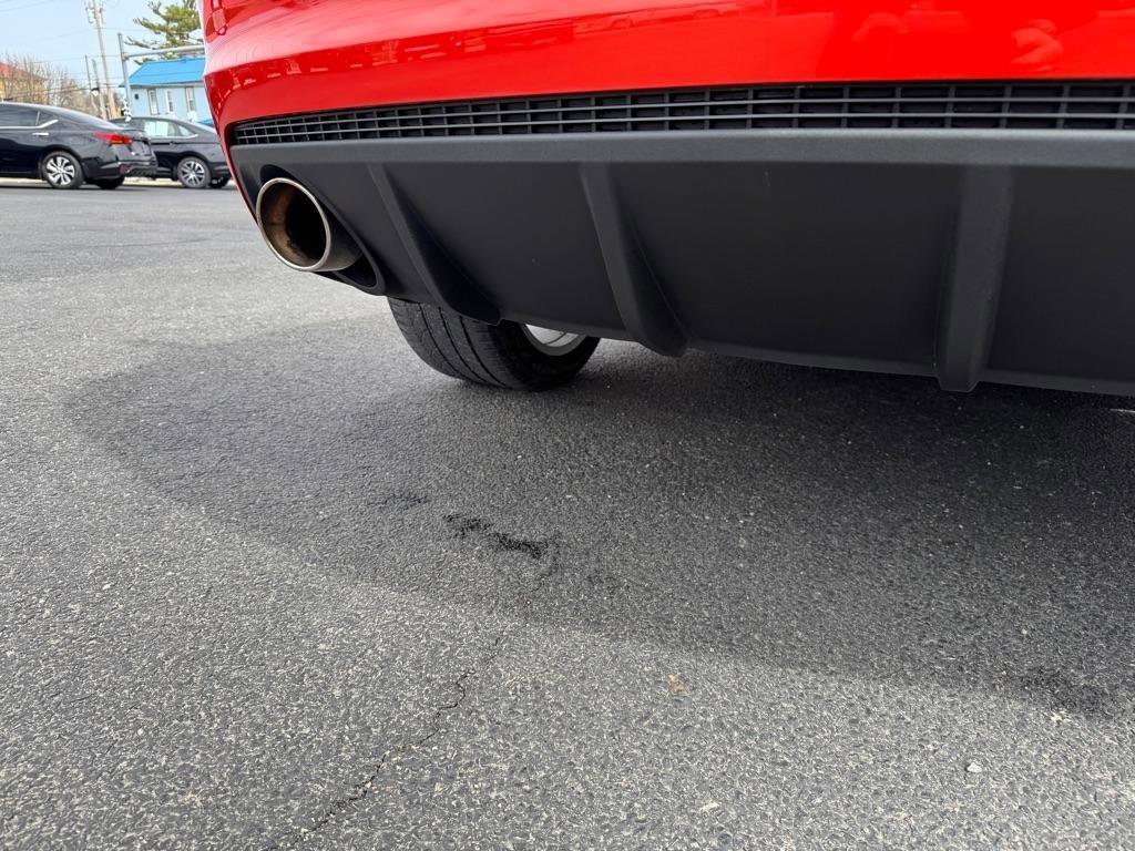 Used 2010 Chevrolet Camaro SS w/ Interior Accent Trim Package image 15