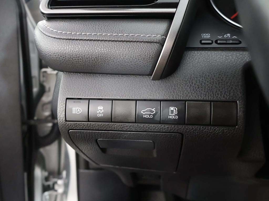 Used 2020 Toyota Camry XSE FWD image 39