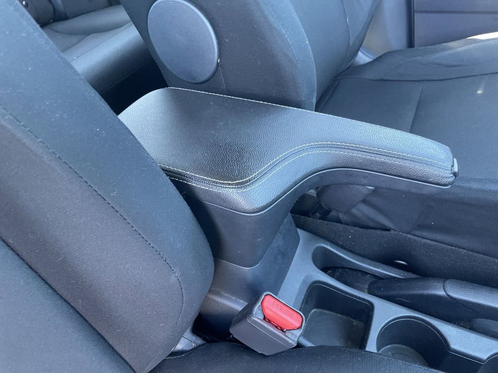 Used 2024 Nissan Kicks S FWD image 28