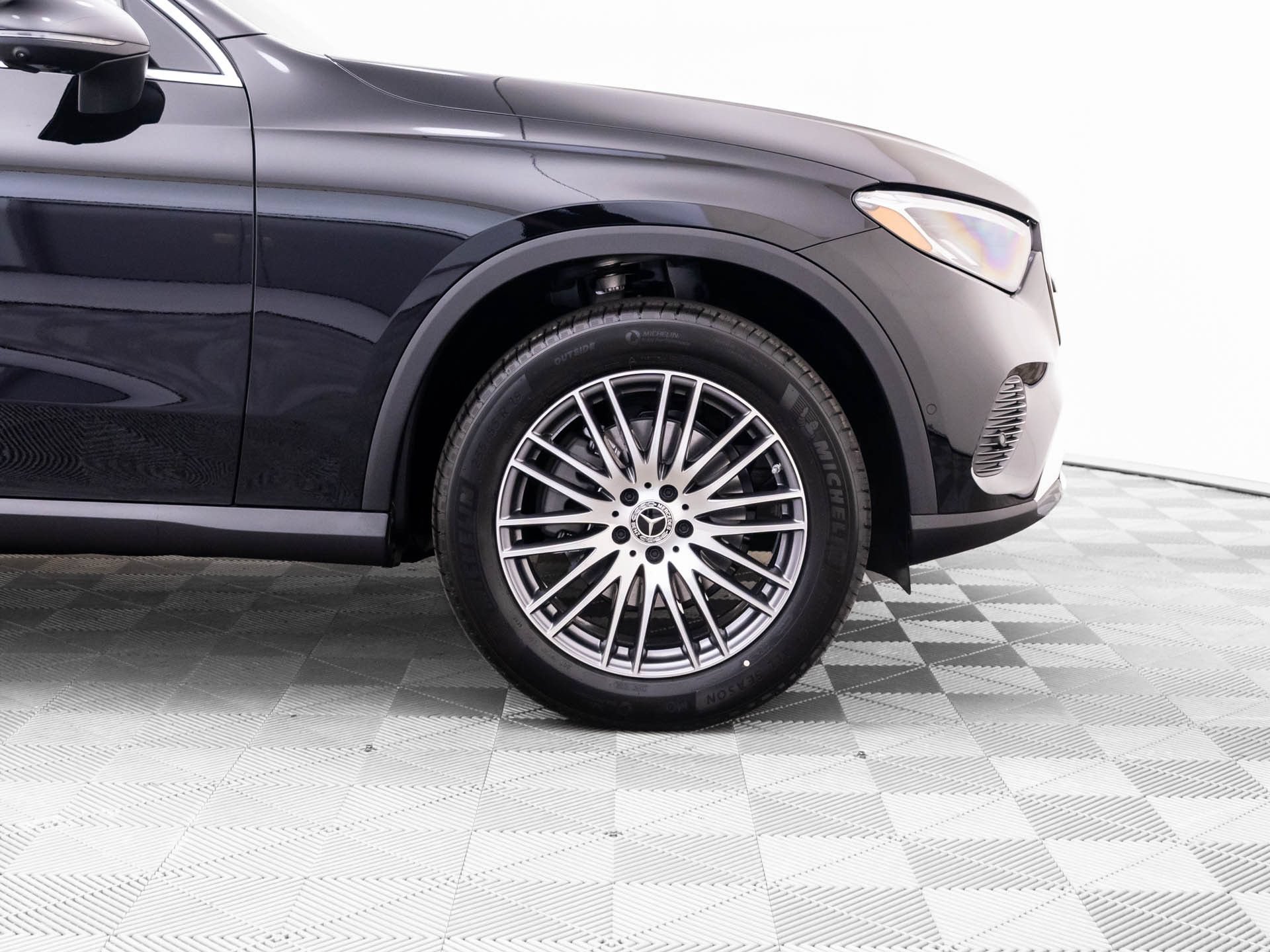 New 2026 Mercedes-Benz GLC 300 4MATIC image 34