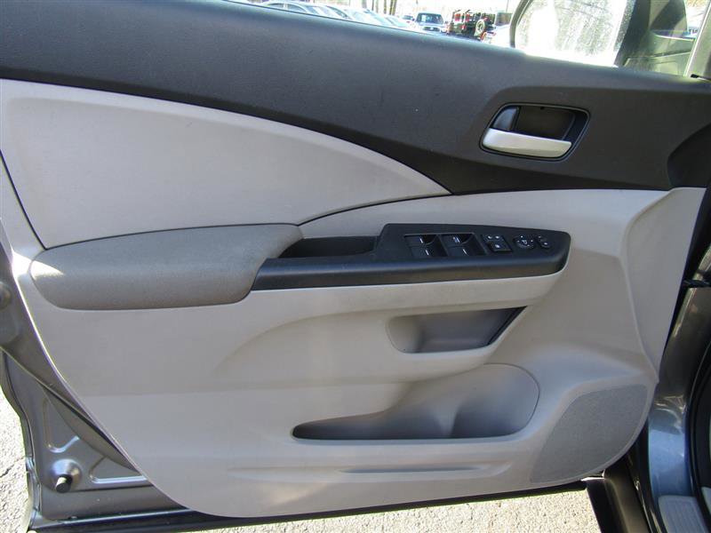 Used 2013 Honda CR-V LX image 9