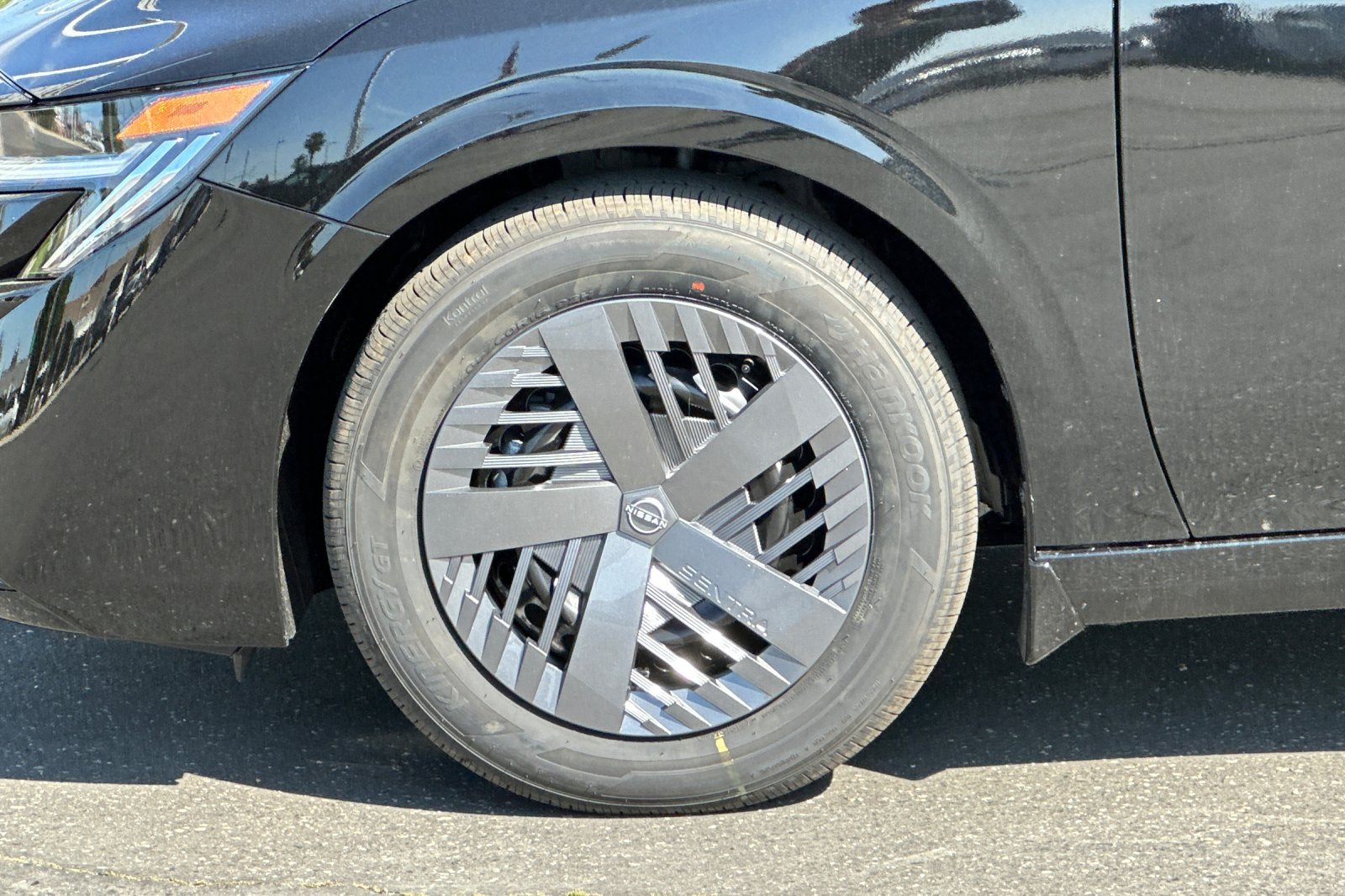 New 2026 Nissan Sentra SV w/ Floor Mat Package FWD image 24