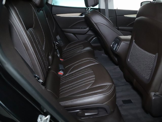 Used 2018 Maserati Levante S GranLusso image 33