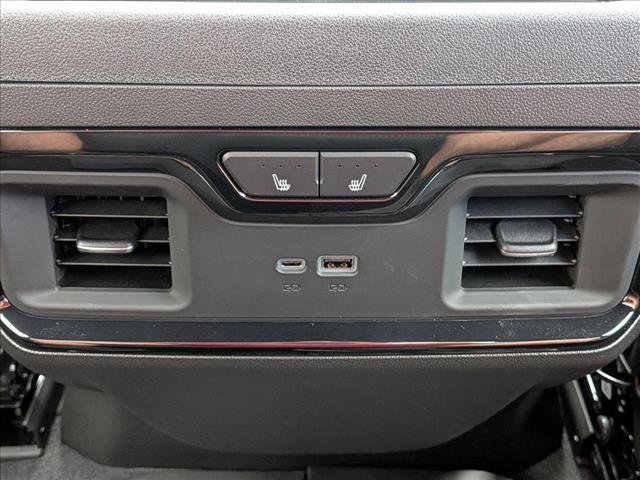 New 2026 GMC Sierra 1500 AT4 w/ AT4 Premium Package AWD/4WD image 18