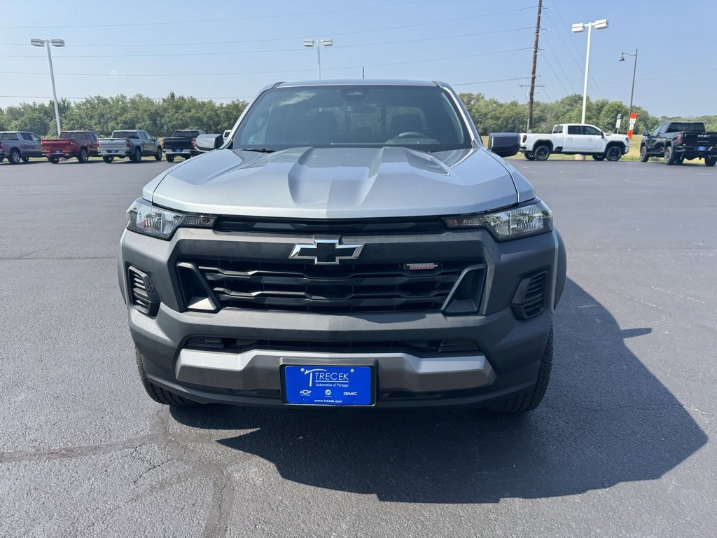 Used 2025 Chevrolet Colorado Trail Boss image 2