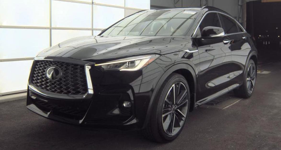 Certified 2023 INFINITI QX55 Luxe w/ Cargo Package image 1