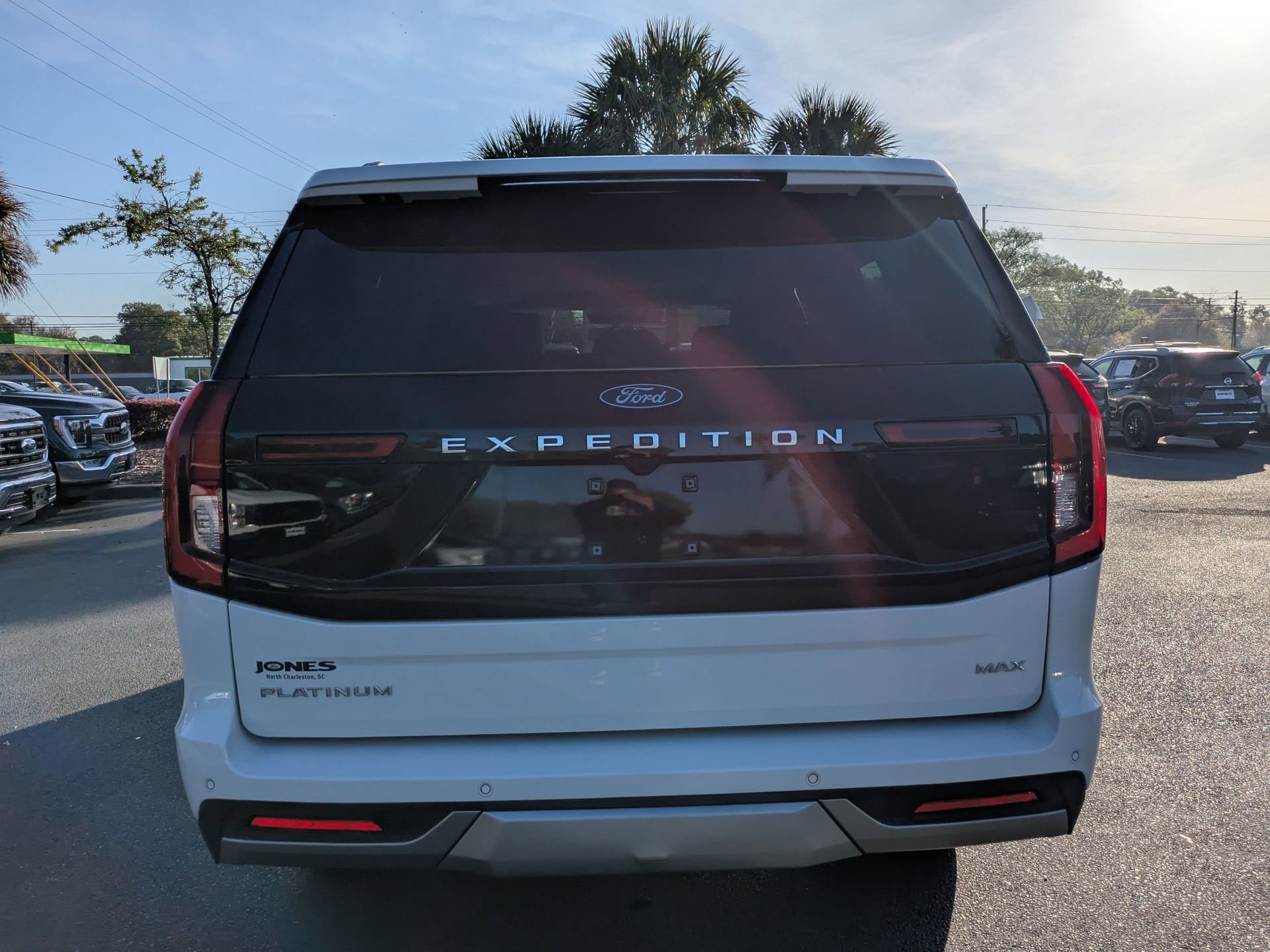 Certified 2025 Ford Expedition Max Platinum AWD/4WD image 5