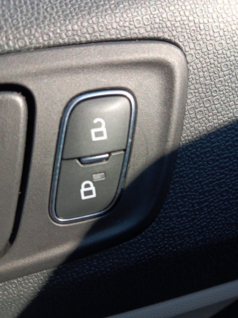 Used 2022 Ford EcoSport S image 17