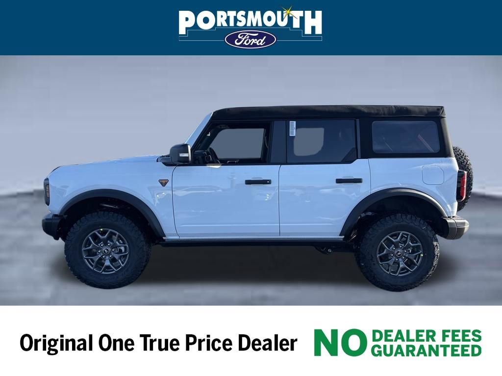 New 2025 Ford Bronco Badlands image 2