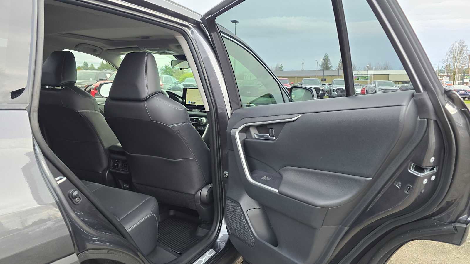 Certified 2025 Toyota RAV4 XLE Premium image 14