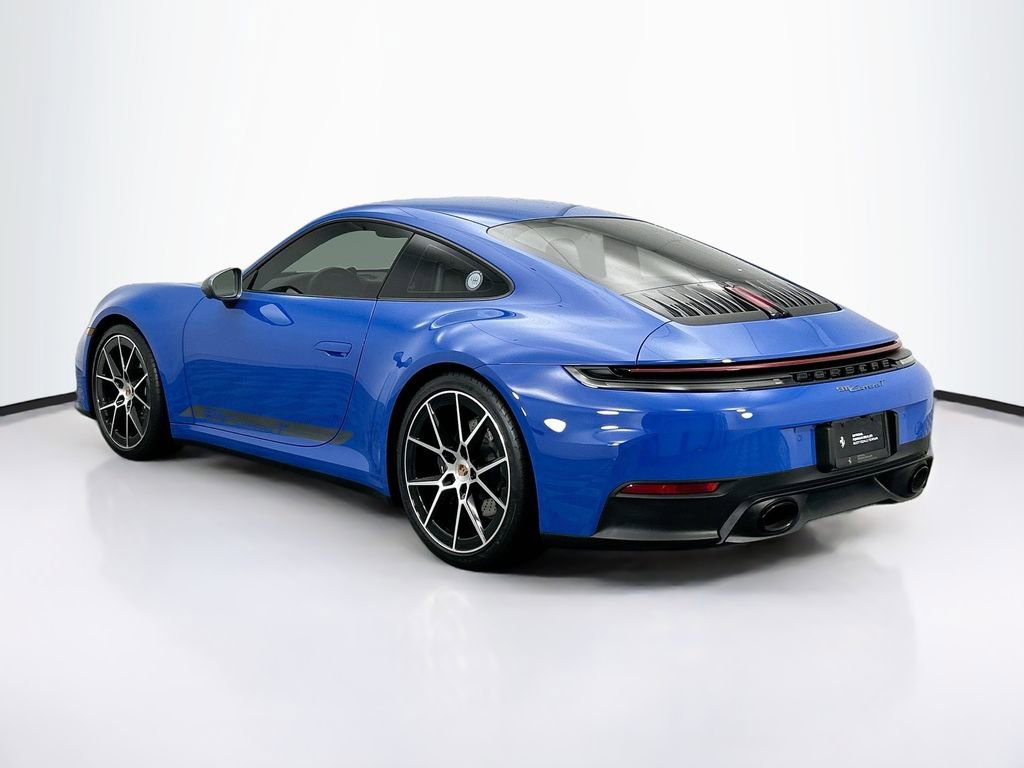 Used 2025 Porsche 911 Carrera T RWD image 7