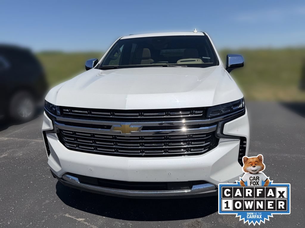 Used 2024 Chevrolet Suburban Premier AWD/4WD image 3