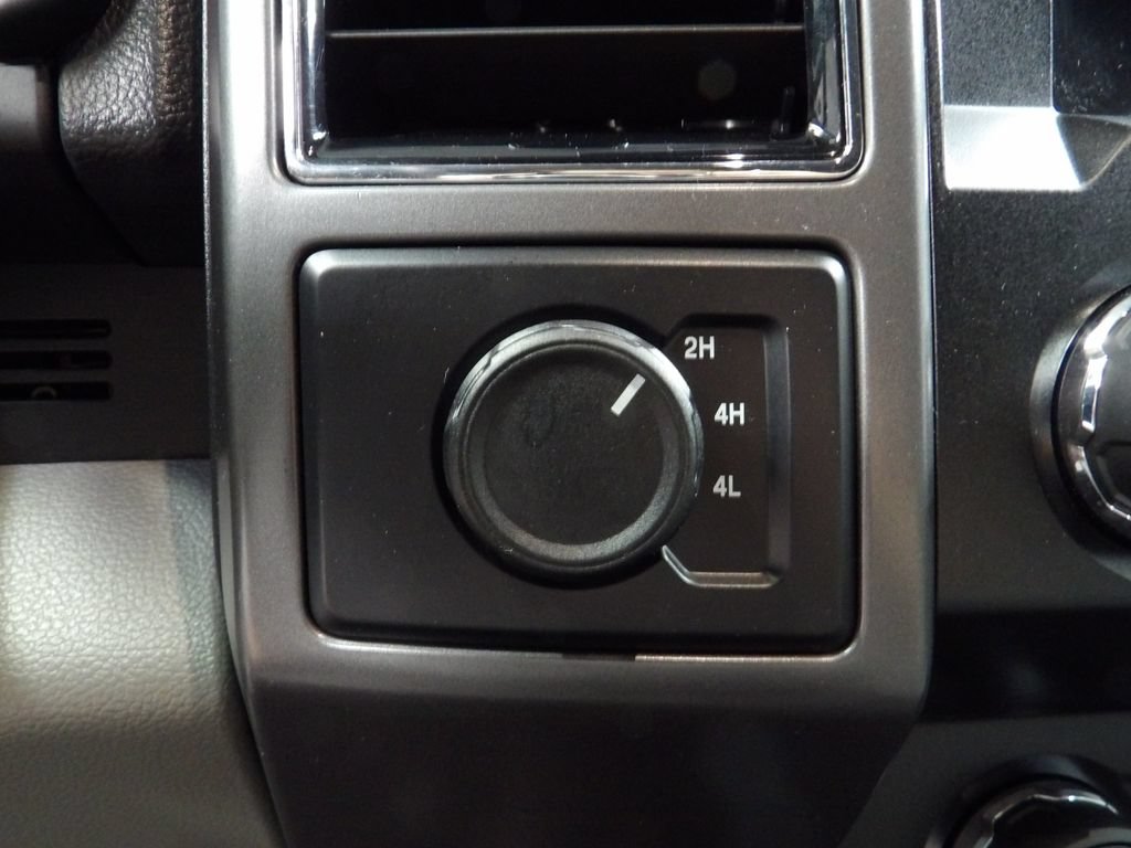 Used 2020 Ford F150 XLT AWD/4WD image 47