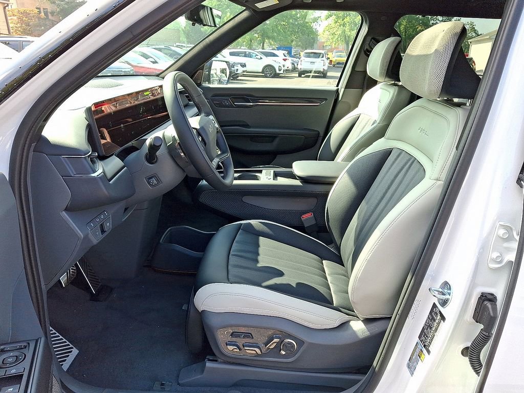 New 2026 Kia EV9 GT-Line image 8