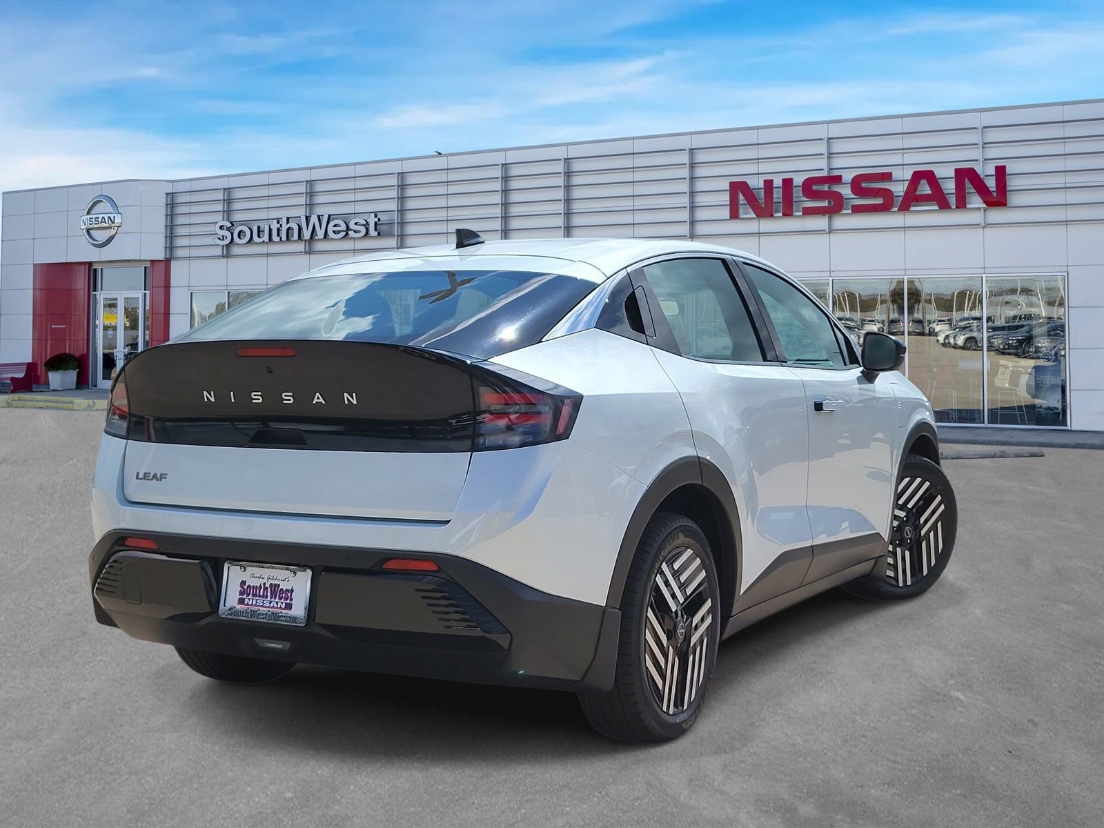 New 2026 Nissan Leaf SV+ FWD image 5