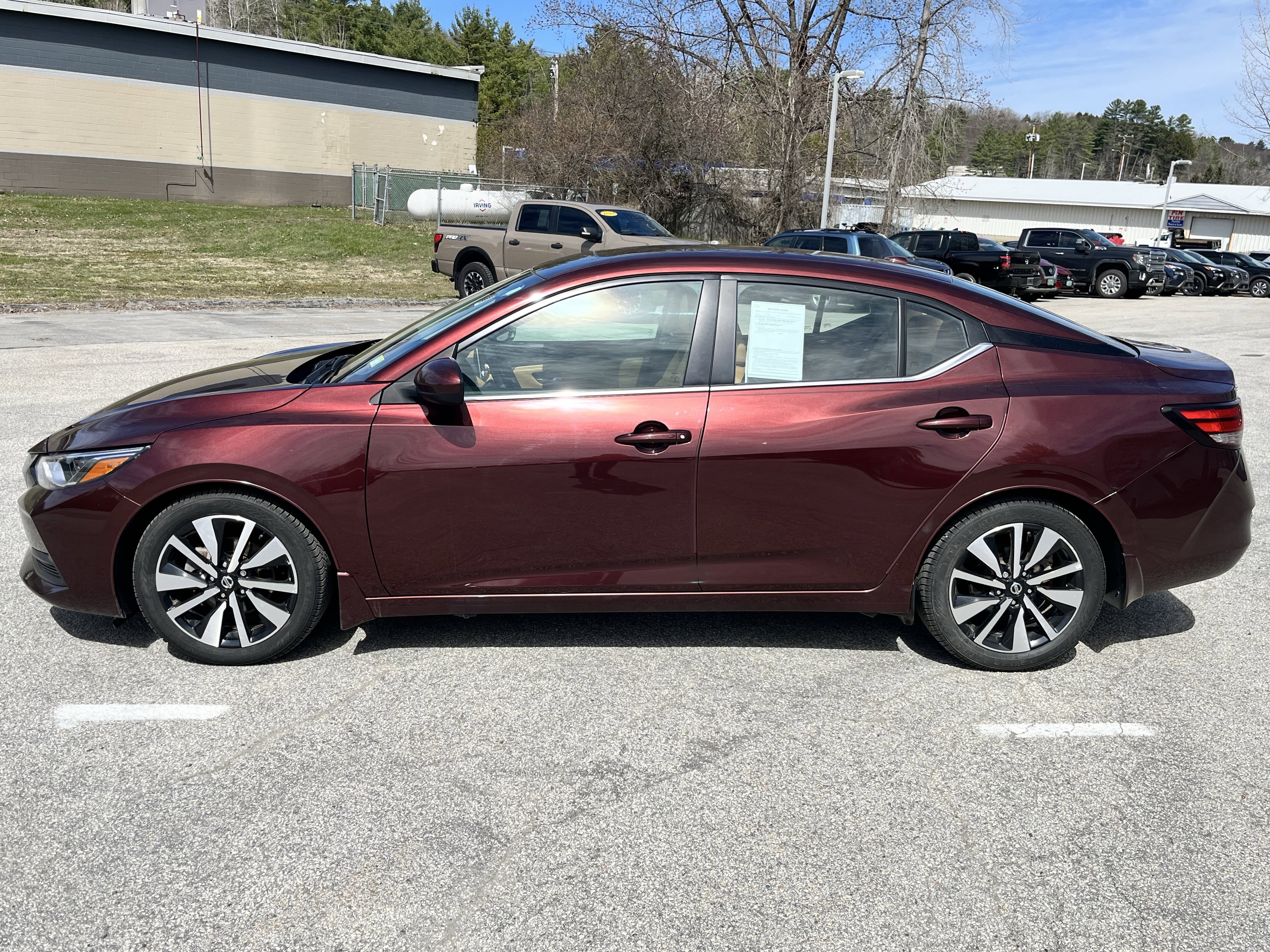 Used 2023 Nissan Sentra SV w/ SV Premium Package FWD image 4