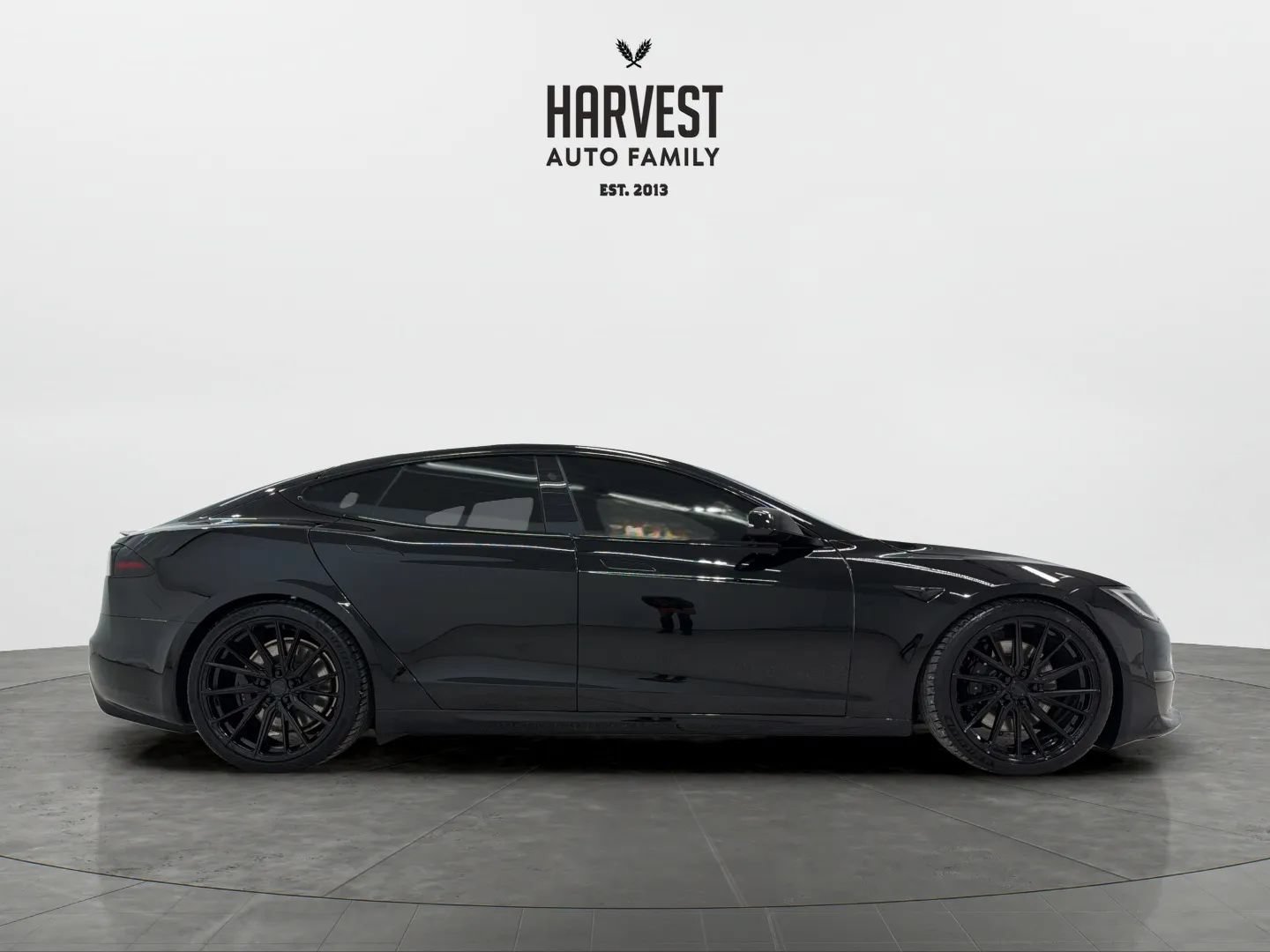 Used 2023 Tesla Model S Plaid AWD/4WD image 8