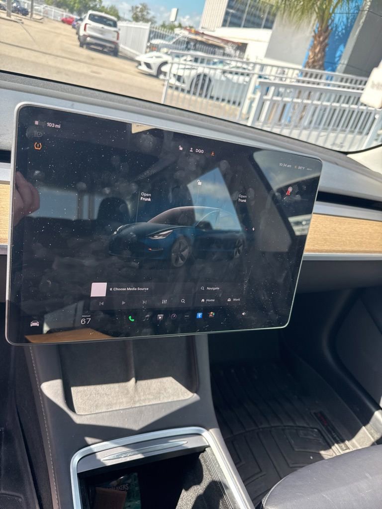 Used 2022 Tesla Model 3 Long Range AWD/4WD image 17